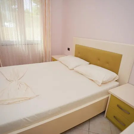 Hotel Marika Golem (Tirana)