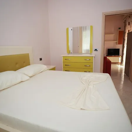 Marika 4* Golem (Tirana)