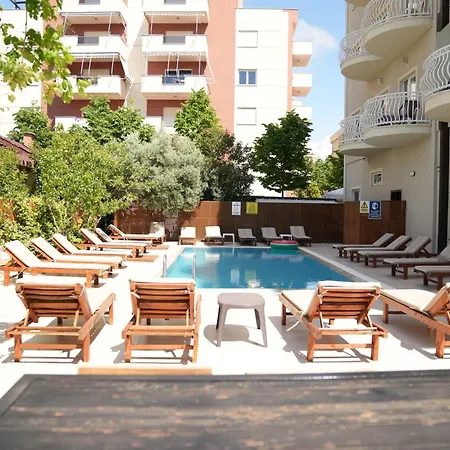 Marika 4* Golem (Tirana)